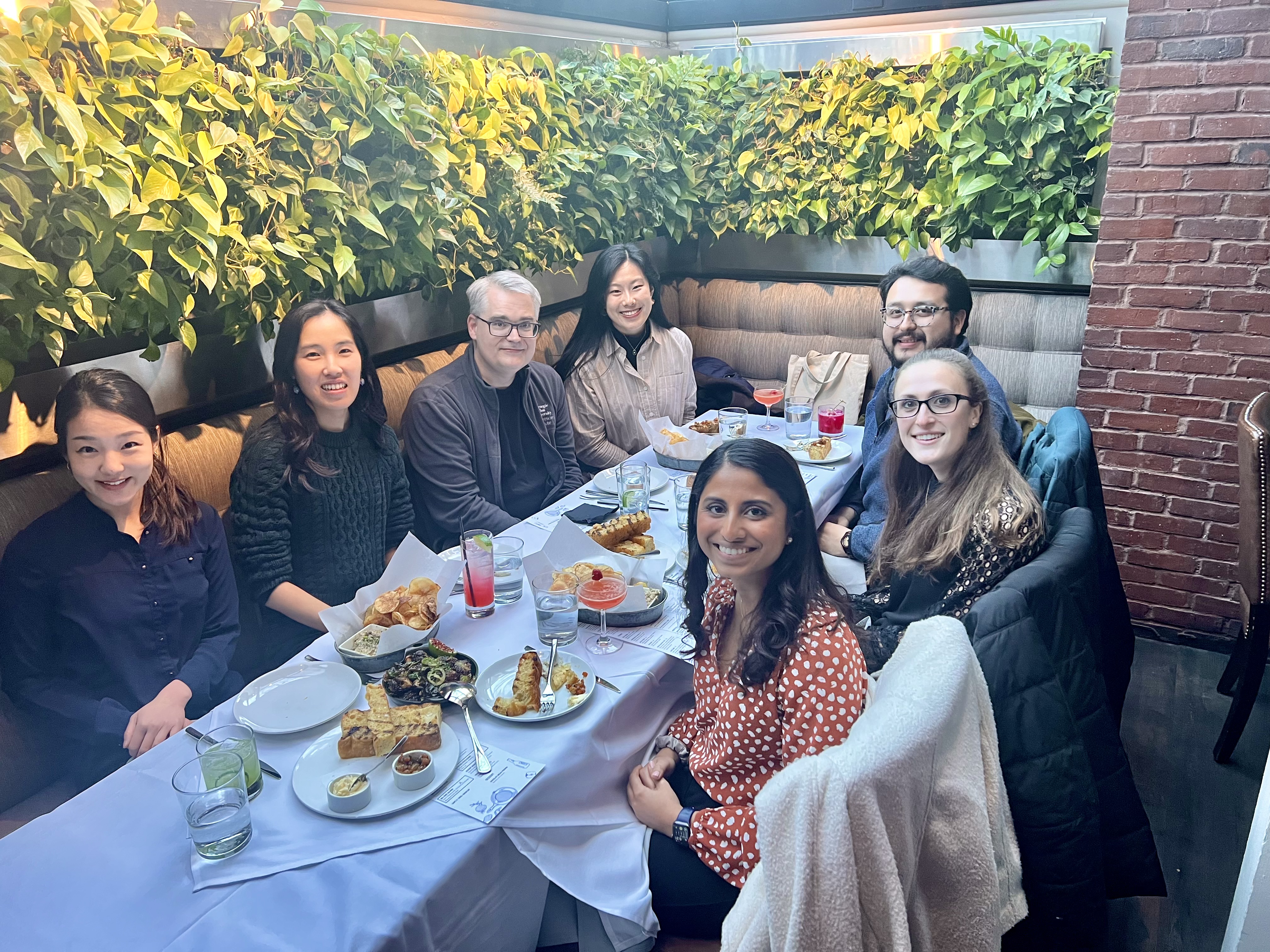 alumni gather with BME department head
